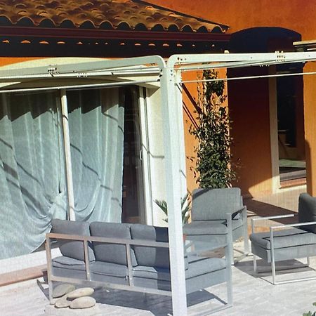 Bed and Breakfast Les Lavandes Alleins Exterior foto